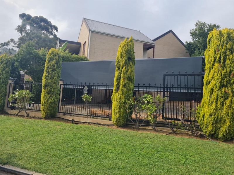 To Let 4 Bedroom Property for Rent in Rome Glen Western Cape